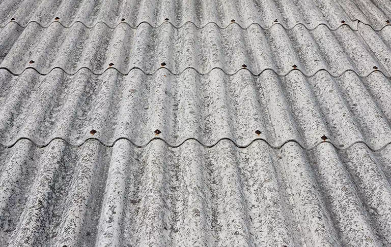 Azbest na dachu